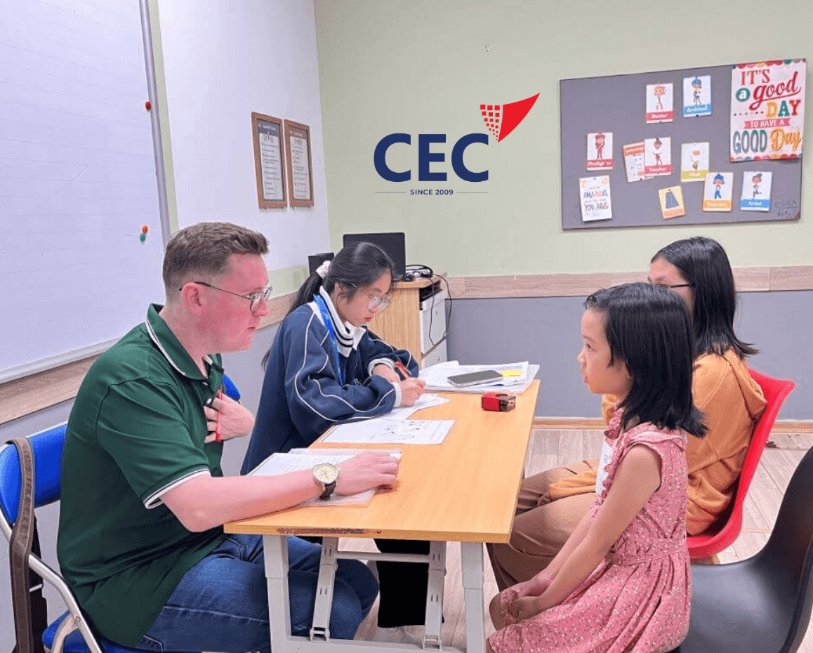 Hệ thống Anh ngữ CEC hợp tác cùng TAK12